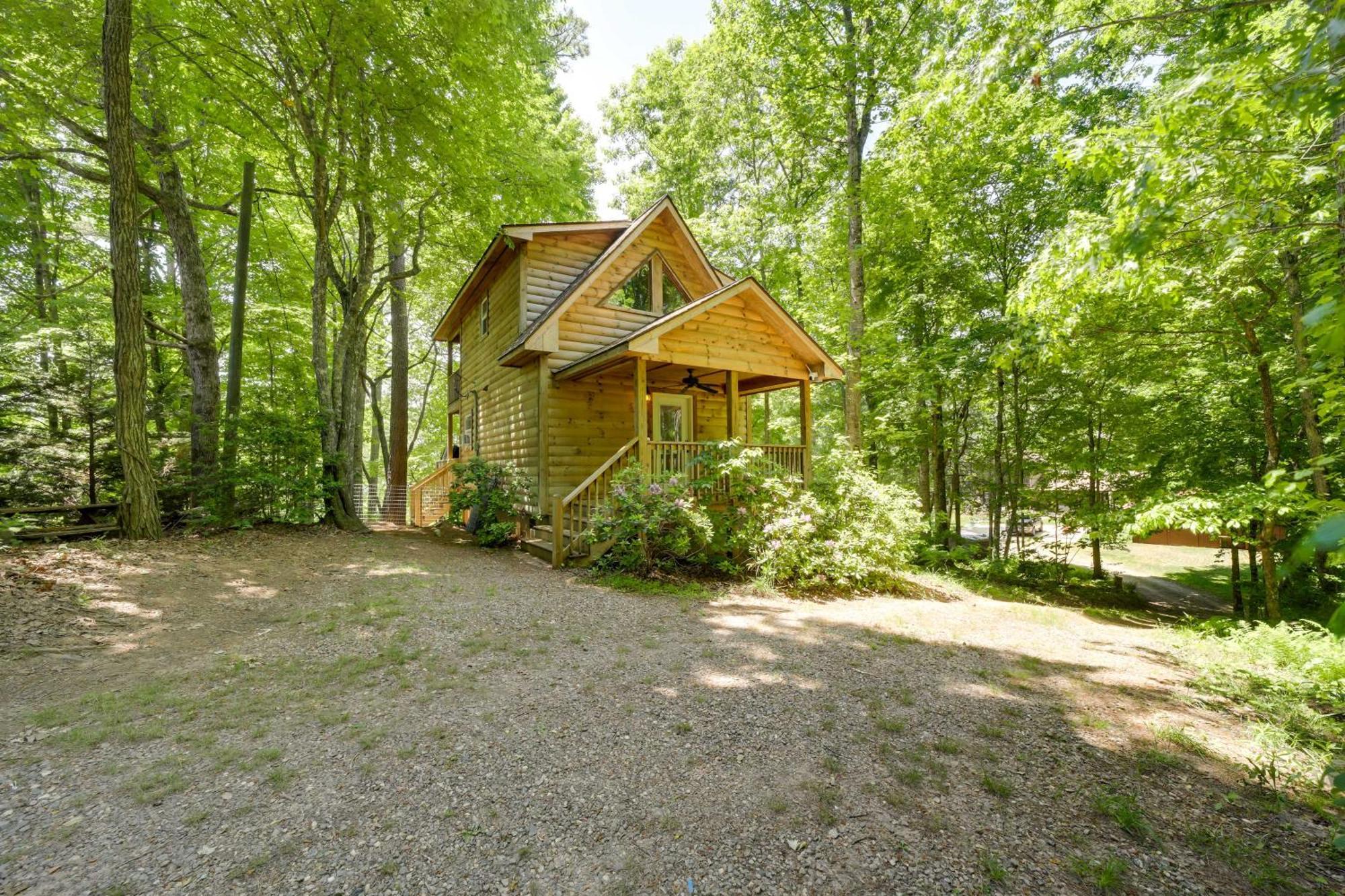 Cozy Whittier Cabin And Yard And Hot Tub, Pets Welcome Exteriér fotografie